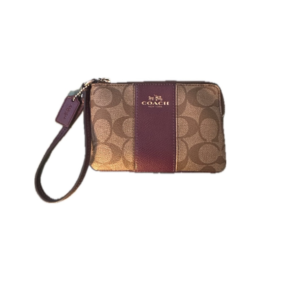 Coach Corner Women's Clutch Wallet with Wristlet  in signature canvas- Purple